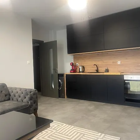 Apartment Quiet & Comfy 1br In The Heart Of With Private Balcony Plovdiv