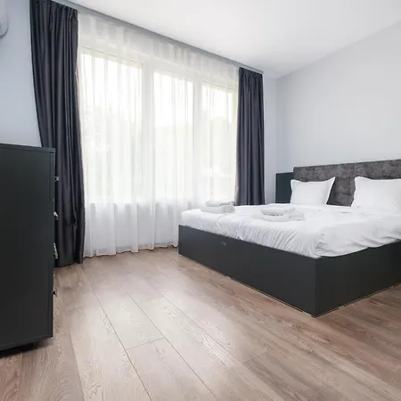 Apartment Quiet & Comfy 1br In The Heart Of With Private Balcony Plovdiv