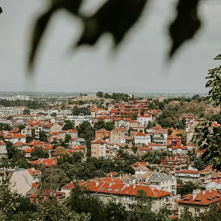 Quiet & Comfy 1br In The Heart Of With Private Balcony