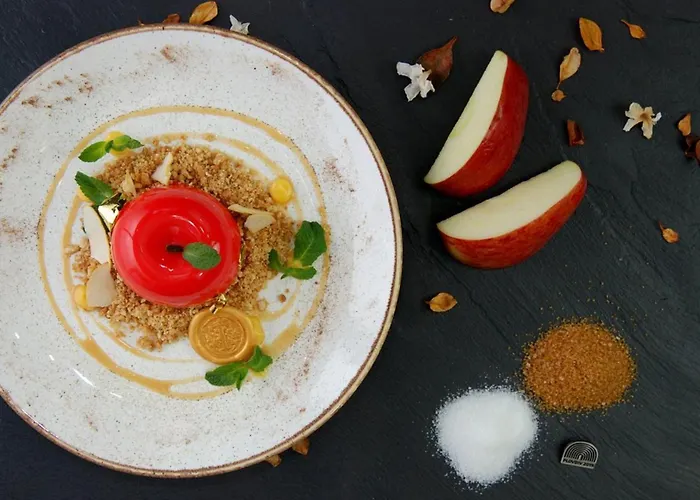 דירה Quiet & Comfy 1br In The Heart Of With Private Balcony