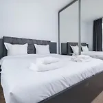 Quiet & Comfy 1br In The Heart Of With Private Balcony *