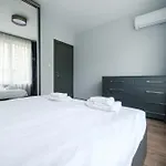 Quiet & Comfy 1br In The Heart Of With Private Balcony * Φιλιππούπολη