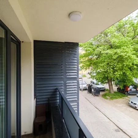 Quiet & Comfy 1br In The Heart Of With Private Balcony Apartman *