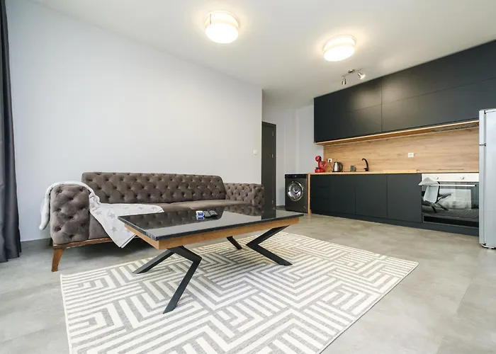 公寓 Quiet & Comfy 1br In The Heart Of With Private Balcony *