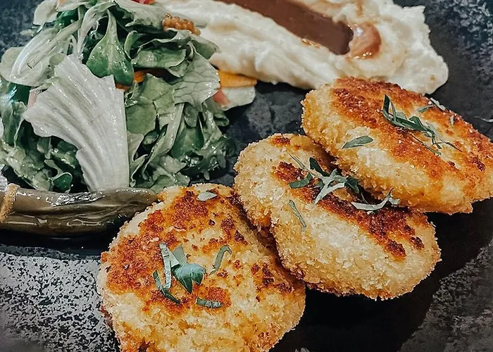 Quiet & Comfy 1br In The Heart Of With Private Balcony Апартамент Пловдив