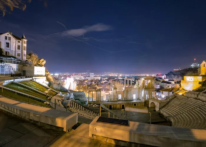 Quiet & Comfy 1br In The Heart Of With Private Balcony Апартамент *